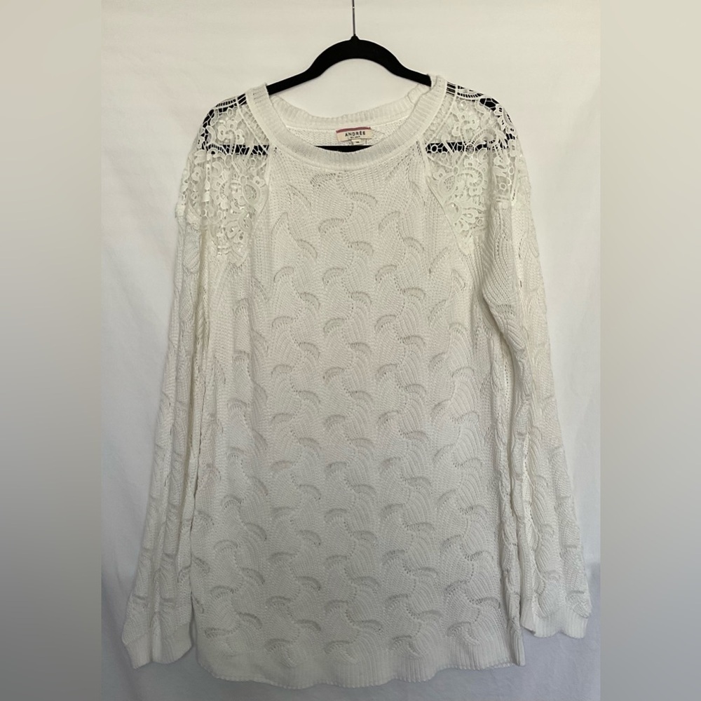 Andree by Unit Cream Lace Long Sleeve Blouse